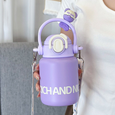 Angestellte Geschenk Portable Edelstahl Tasse mit niedlichen Puppe Cartoon Design und Material