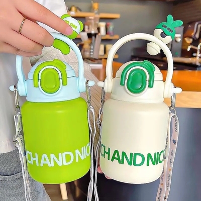 Angestellte Geschenk Portable Edelstahl Tasse mit niedlichen Puppe Cartoon Design und Material