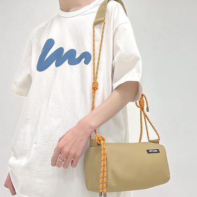 Wasserdichte Crossbody-Tasche Neutral und vielseitig Ideal für Jubiläumsgeschenke für Mitarbeiter