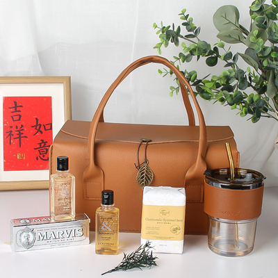Leder-Hand-Träger-Geschäftsgeschenk-Set Zahnpasta Duschgel Shampoo Seife Tasse Ärmel