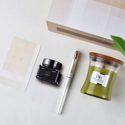 Exklusives Vatertagsgeschenk Wycombe Abbey XL Weißgold Feder WoodWick Aromatherapie Set