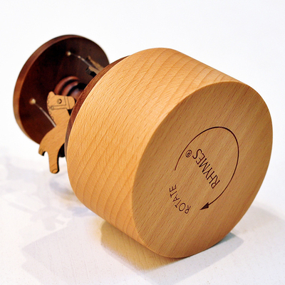 Jahr Mini Karussell Glückskätzchen Musikbox Massivholz Kuchen Musikbox Dekoration Geburtstagsgeschenk