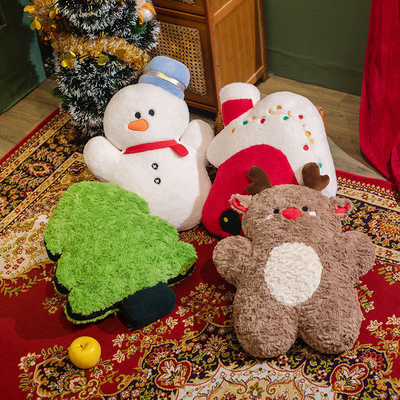 Weihnachtsbaumkissen mit Elch-Simulation und Schneemann-Design
