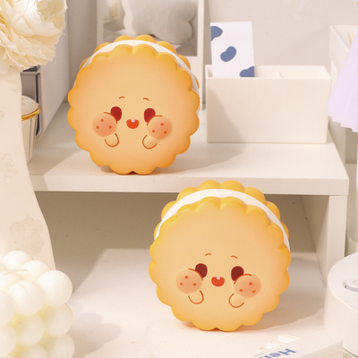 Kreative Stresslinderung Soft Cookie Man Spielzeug Slow Rebound Cream Nugget Kuchen für Mitarbeiter