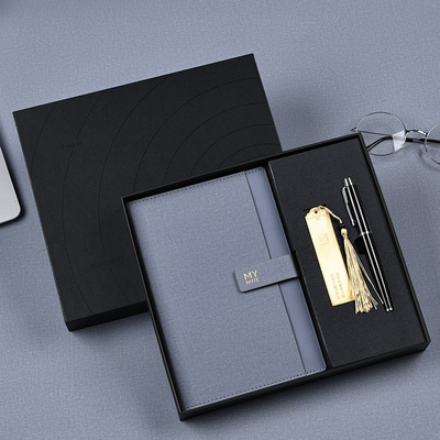 A5 Notebook Bookmark Signature Pen Set Custom Logo Geschäftsgeschenkkasten für Sport und Spiele