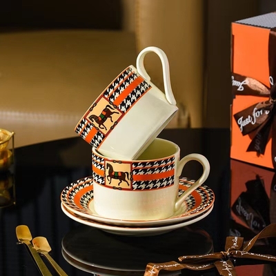 Seidenbildschirm gedruckte Handgeschenk-Box Make-up Cup perfekt für die Förderung Ihres Unternehmens