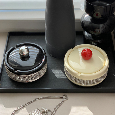 Neuheit Geschenke Höchst ästhetische keramische Aschenbecher für Büro kreative Tischdekorationen