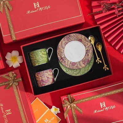 Machen Sie eine Aussage mit unseren UV-gedruckten Kaffeetassen Die perfekte Ergänzung zu Ihrem Hochzeitsgeschenk