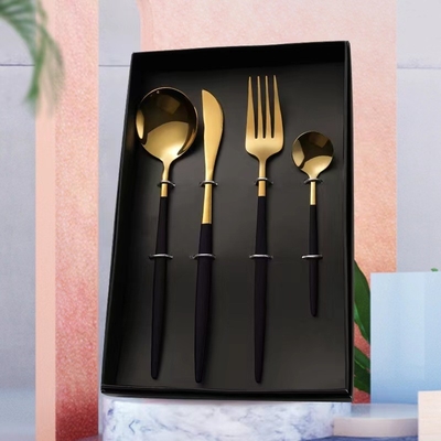 Hohe ästhetische Wert Rost Stahl Tischgeschirr Set von 4 Stück Farbdruck Neuheit Geschenke