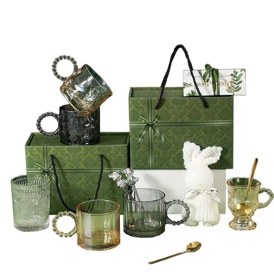 Neuheit Geschenke Hochschönheit Wald Begleiter Geschenkbox für Hochzeit Shop Eröffnungsveranstaltung