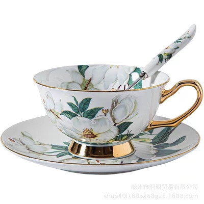 Europäisches Kaffeebecher-Set Knochenporzellan-Blumenteebecher-Keramik für schicke Anwendungsszenarien
