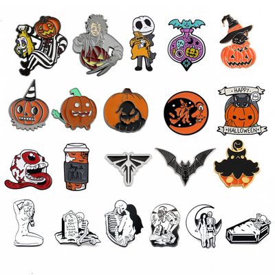 Custom Cartoon Animation Metal Lapel Pin Badge mit weichen und harten Emailleinheiten