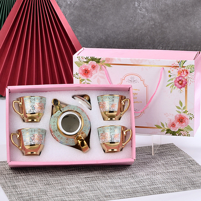 Keramik-Set aus Seidenschirm im europäischen Stil mit vergoldeter Tasse und Schüssel