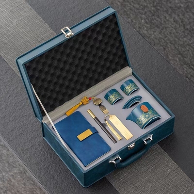 Keramischer Ledergeschenkkasten zum Frühjahrstag Kreative Geschäftsgeschenklösung