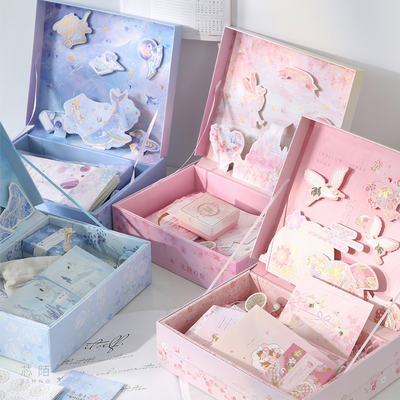 Blaue Zeichentrickfilm 3D Geschenkbox Set ideal für Studentenpreise und Geschenke mit süßem Design
