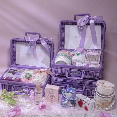 Weiterentwickeltes handgeführtes lila Picknickkorb Ideal für Aktivitäten und Geburtstagsgeschenke für Frauen