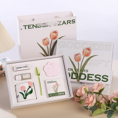 Feiern Sie den Frauentag mit dem perfekten Geschenk Kreative Blumen Aromatherapie Kerze Geschenk-Box