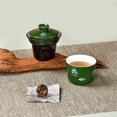 Dragon Pearl Teebälle und Mugwort Duft Tee Set in individueller Größe Plastikkarton