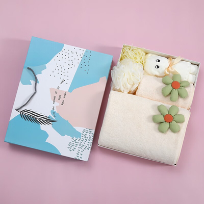 Anpassbares Logo Kleines frisches Handtuch Geschenk-Set für das 8. März Göttin Festival