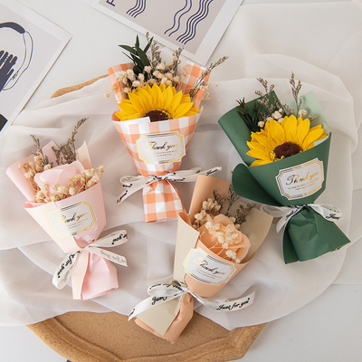 4 Farbgrafiken Druckfest Bouquet Seife Blume perfekt für die Rückkehr zur Schule Geschenk
