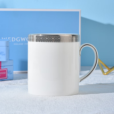 Überraschen Sie Ihre Kunden mit diesem Platin Spitze Becher und tragbaren Teeglas Geschenk-Box Set