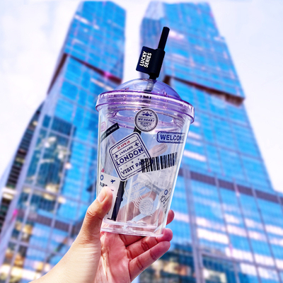 High Beauty Instagram Strohbecher Kreativer Kunststoff Doppelschicht Wasserbecher für Sommergeschenk