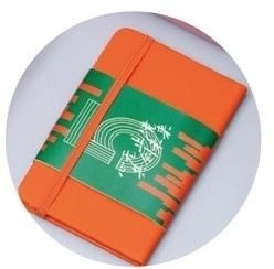 Stilvolle Handtasche aus Felt für 5 Thermosbecher Notizblock Mauspad Regenschirm und Stiftdeckel
