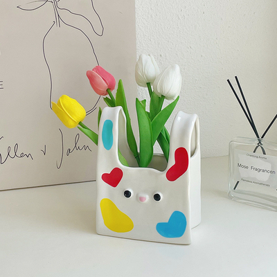 Keramische Vase mit Seidenwanddruck Die perfekte Eintrittsdekoration für Hotels und Resorts