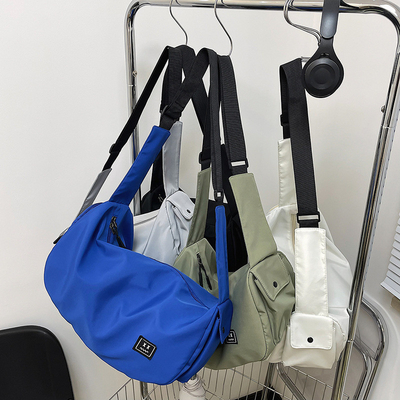 Individuell angepasste, wasserdichte Nylon-Reisetasche, perfektes &quot;Danke&quot; Geschenk für Firmenkunden.
