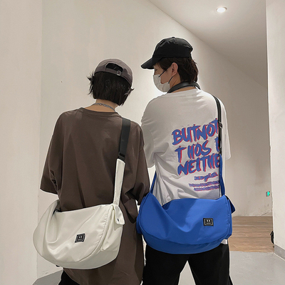 Individuell angepasste, wasserdichte Nylon-Reisetasche, perfektes &quot;Danke&quot; Geschenk für Firmenkunden.