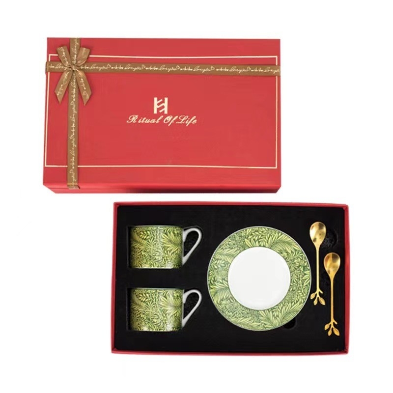 Machen Sie eine Aussage mit unseren UV-gedruckten Kaffeetassen Die perfekte Ergänzung zu Ihrem Hochzeitsgeschenk