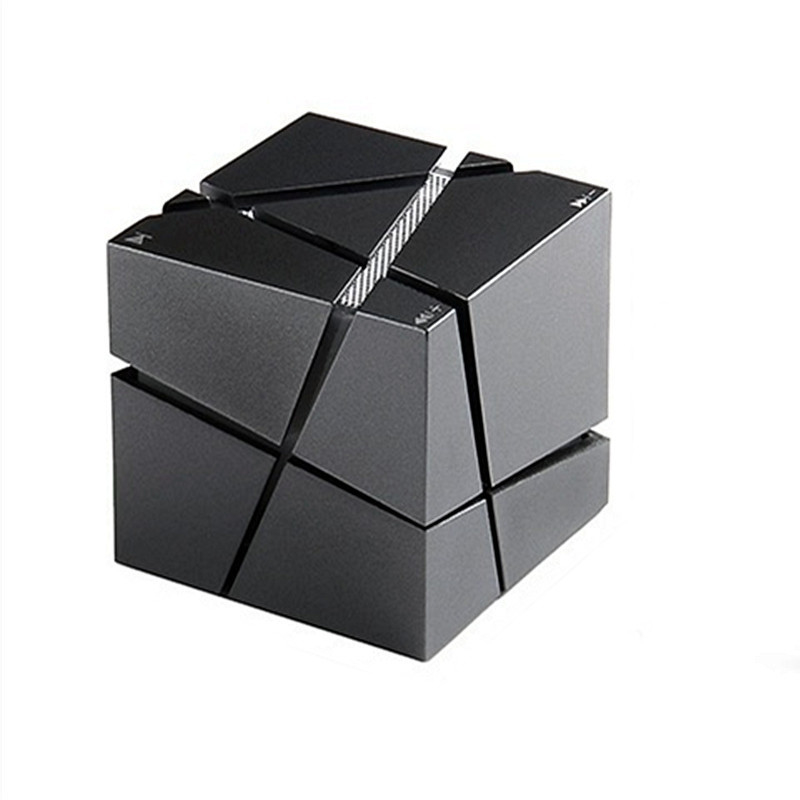 Drahtloser Rubik's Cube Lautsprecher Farbenfrohe Gestaltung für Alumni-Beziehungen und Klassenversammlungen