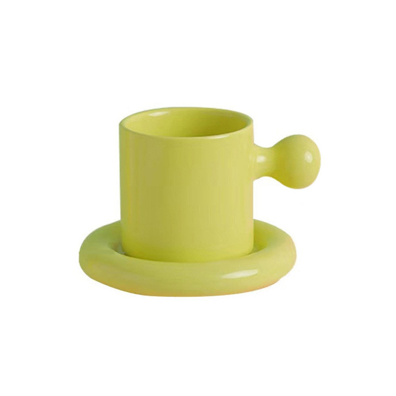 Exquisite Nordische Süßigkeiten Eiergriff Keramik-Tasse und Tasse Set für Firmenmitarbeiter Geschenk