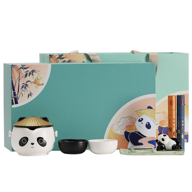 Werben Sie mit Stil für Ihr Geschäft Chengdu Panda Wasserbecher Souvenirs für Geschäftspartner